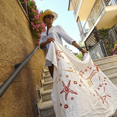 Tortorella Resort 3*