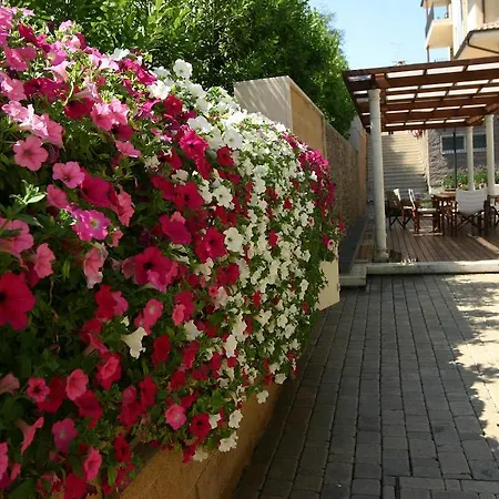 Resort Tortorella 3*