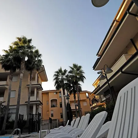 Tortorella Resort 3*