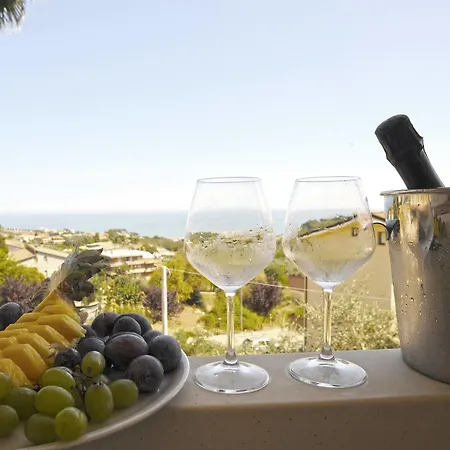 منتجع Tortorella 3*