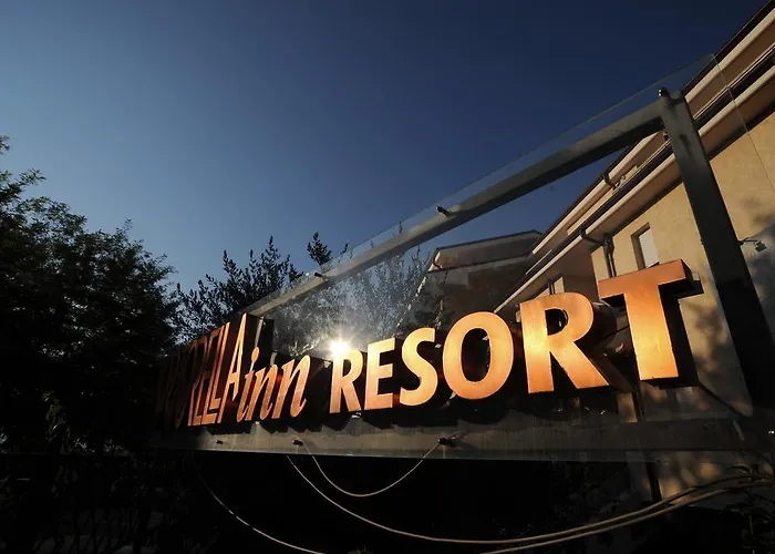 Resort Tortorella 3*